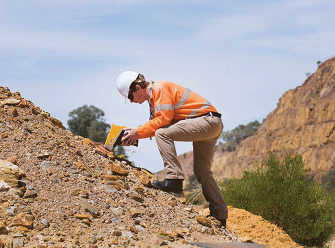 奧林巴斯手持式土壤重金屬分析儀 新款Vanta系列